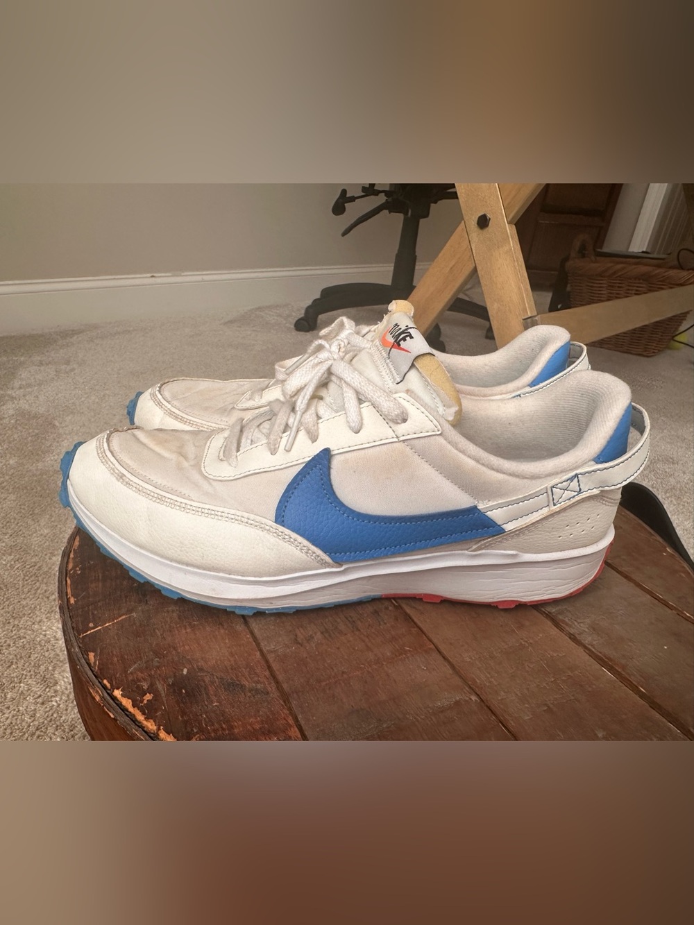 Nike Men's White & Blue Low-Top Sneakers